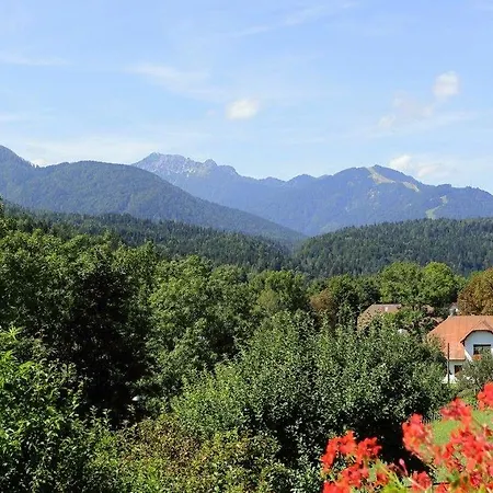 Hotel Al Sole Fusine in Valromana